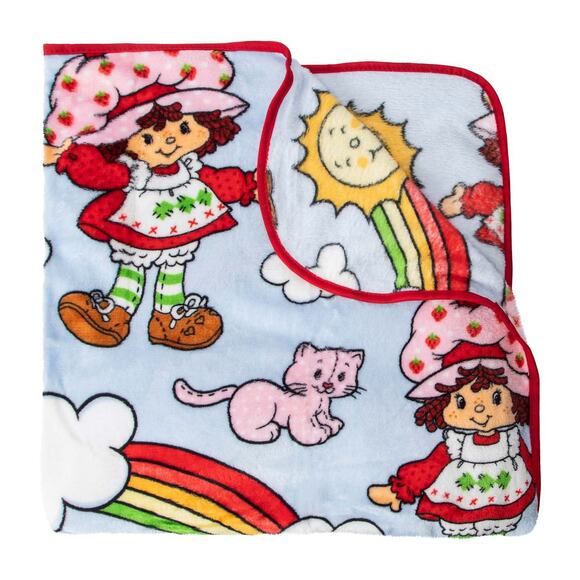 🔥Strawberry Shortcake 40 x 50 Inch Silk Touch Throw Travel Blanket BNWT🔥 - Picture 1 of 5